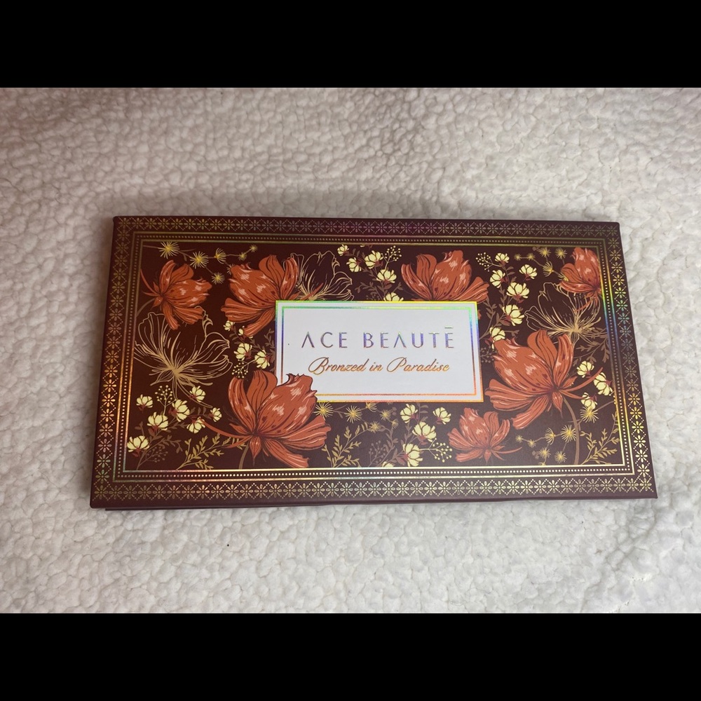 Bronzer - Picture 2 of 3